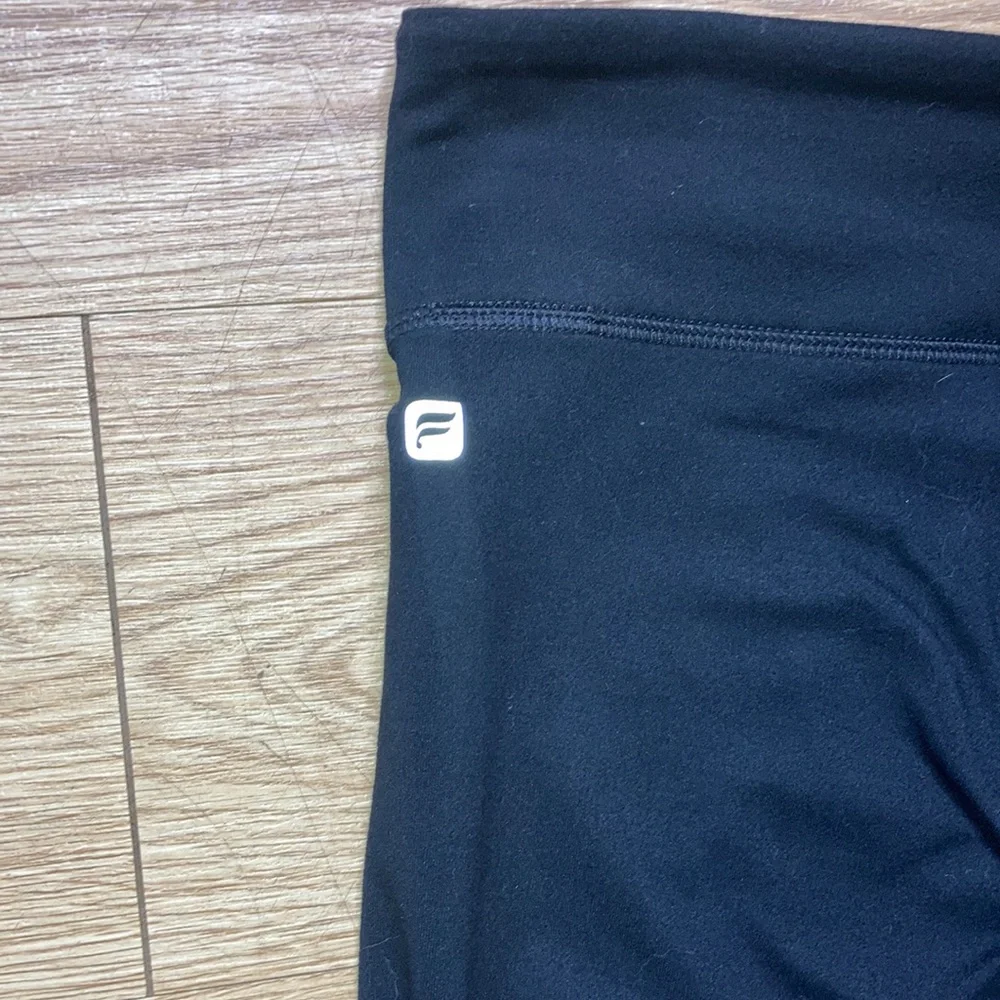 Fabletics Capri legging - Picture 6 of 9